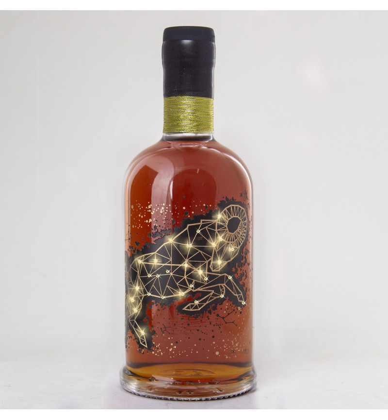 Бутылка "Овен" со стразами Сваровски с Braastad VSOP в подарочной упаковке
